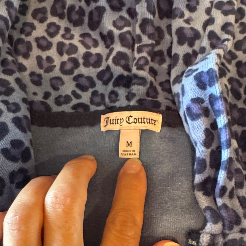 Juicy Couture Blue Leopard Print Track Suit - Picture 3 of 4